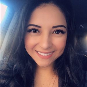 Meet your Posher, Sandy